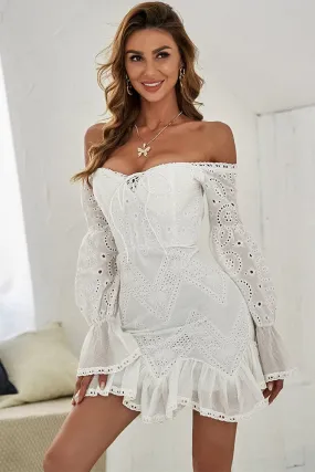Robe Courte Broderie Anglaise Blanche