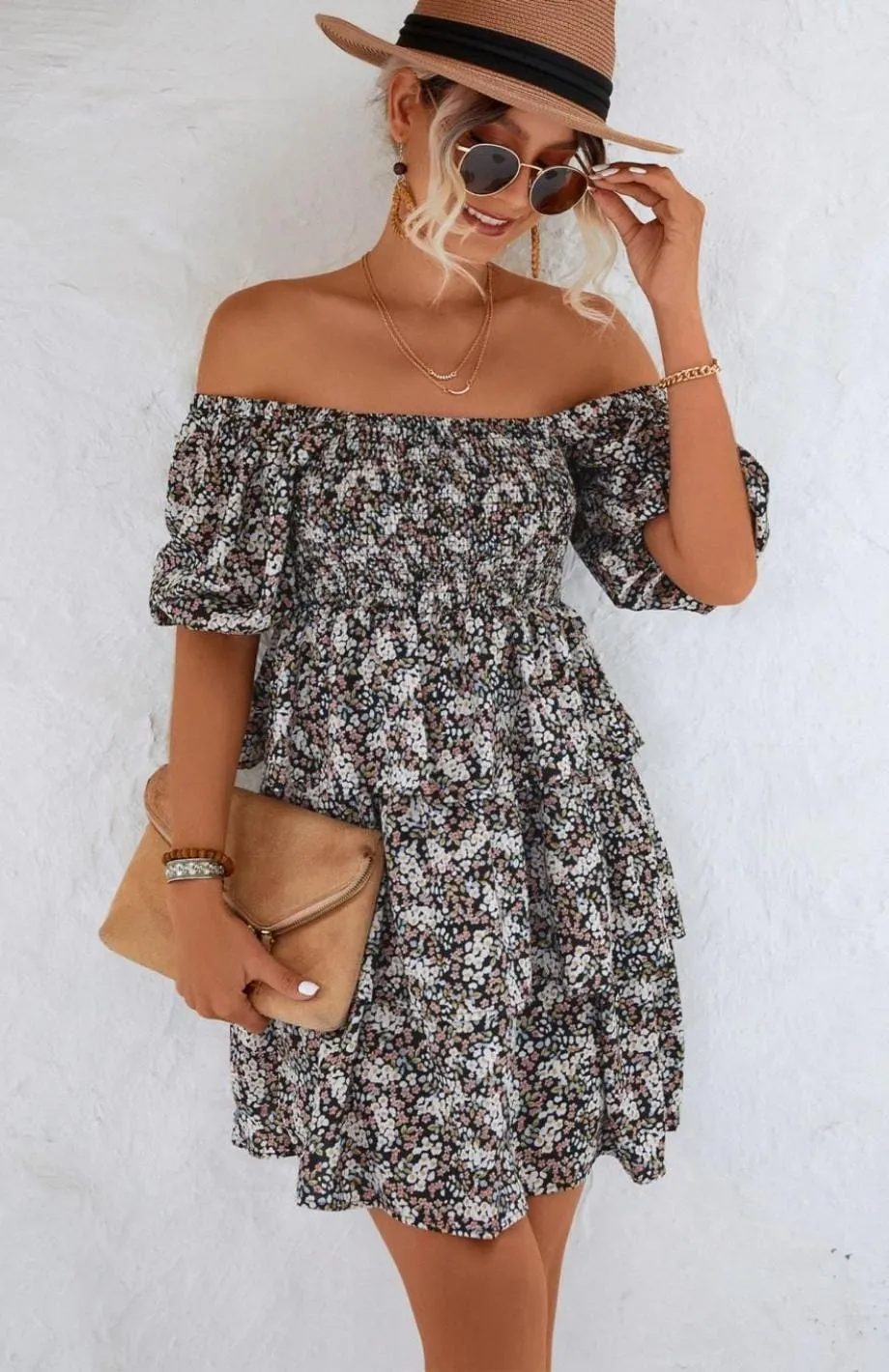 Robe Courte À Volant